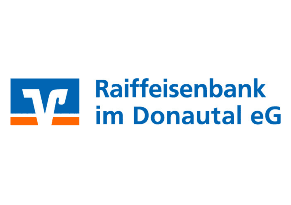 Logo der Raiffeisenbank im Donaudal eG mit stilisiertem V und orangefarbener Linie.